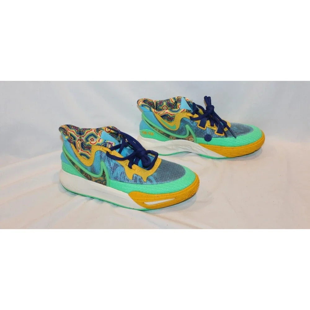 Nike Kyrie 8 GO SE (GS) Kids Shoes Baltic Blue/Multi NIB SZ 3.5